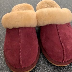 LLBean sheep skin lined scuffs NWOT